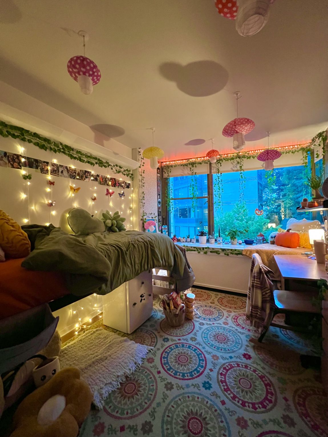 Dorm room decorating ideas. Stephanie Majer '25