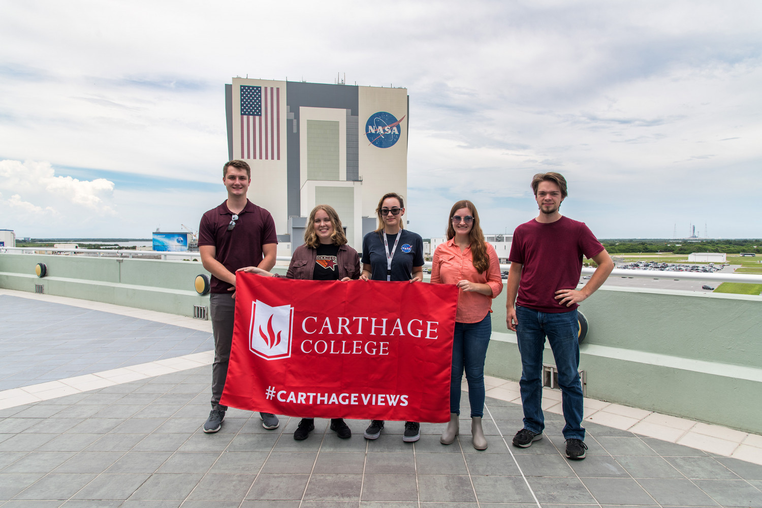 Carthage Prof. Kevin Crosby and students at NASA