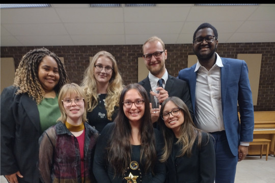 Carthage Mock Trial team at the fall 2023 Fantastic Flyer tournament.