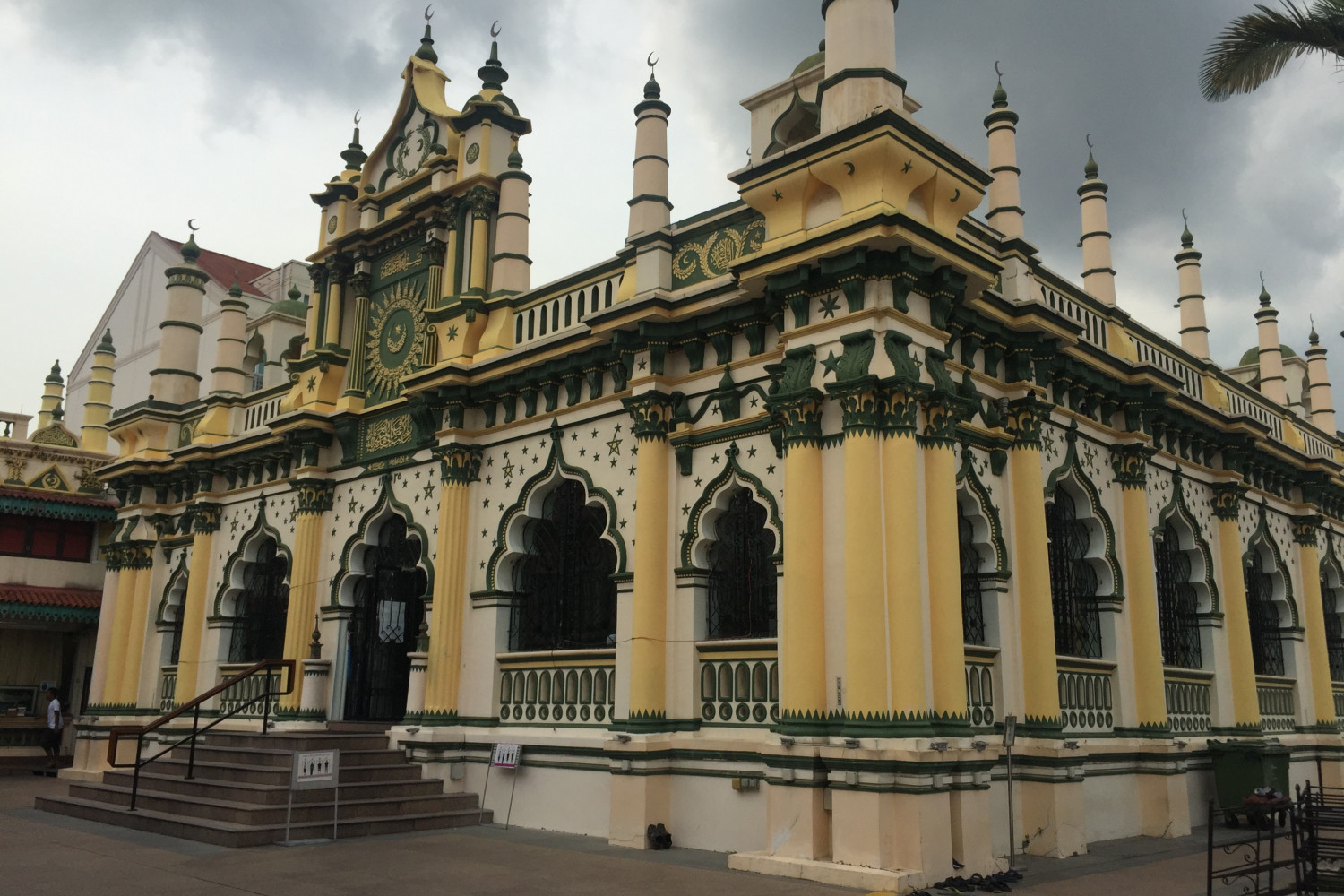 Little India Mosque in Singapore