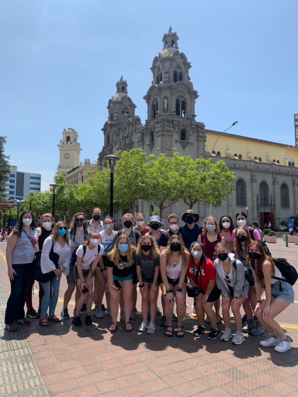 Students in front of Iglesia Virgen de la Medalla Milagrosa (?Our Lady of the Miraculous Medal Ch...