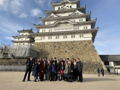 Japanese students on a study tour to Japan.