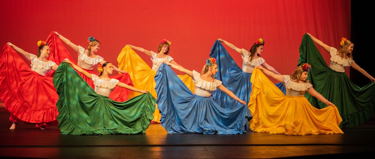 The Carthage Dance minor embraces this robust sphere of interests and welcomes aspiring dancers l...