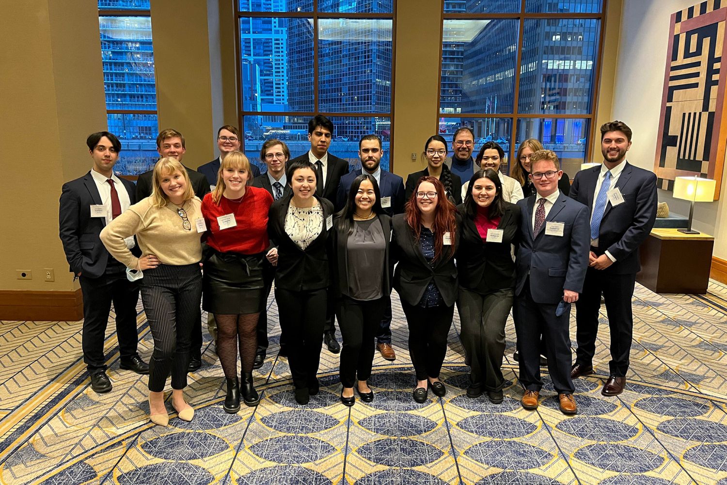A group photo of the Model UN team at AMUN Chicago in fall 2021.