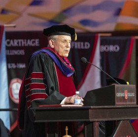 Chairman and CEO of Snap-on Inc. Nick Pinchuk gives 2022 Commencement speech.